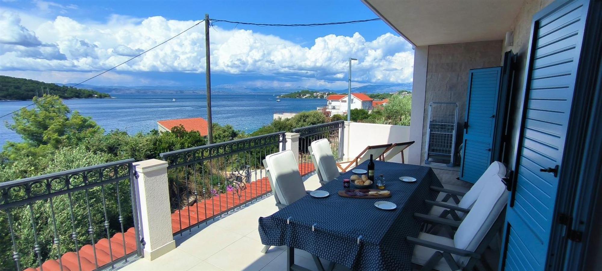 Leut Appartement Nečujam Buitenkant foto